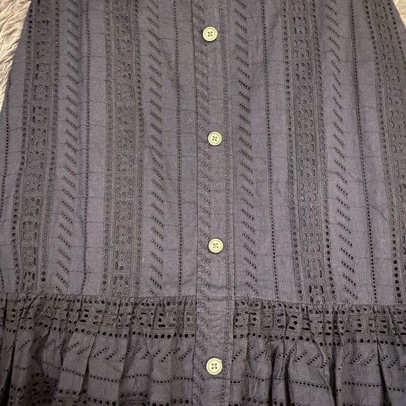 Loft NWT button front fit and flair skirt Eyelet detail size 6 - Picture 5 of 7